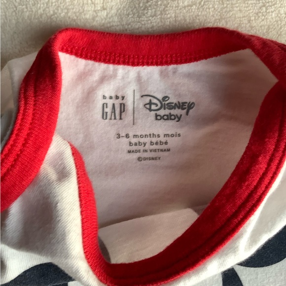 Baby Gap Mickey Mouse Bodysuit 3 Months to 6 months 3-6M 3m to 6M - Picture 3 of 4